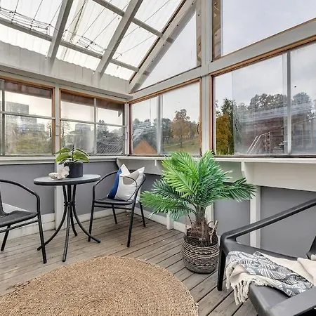 Appartement In Center *